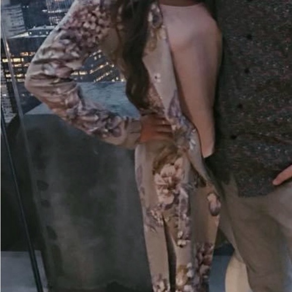 Leith floral duster Sz Xs.            Rack - Picture 8 of 8